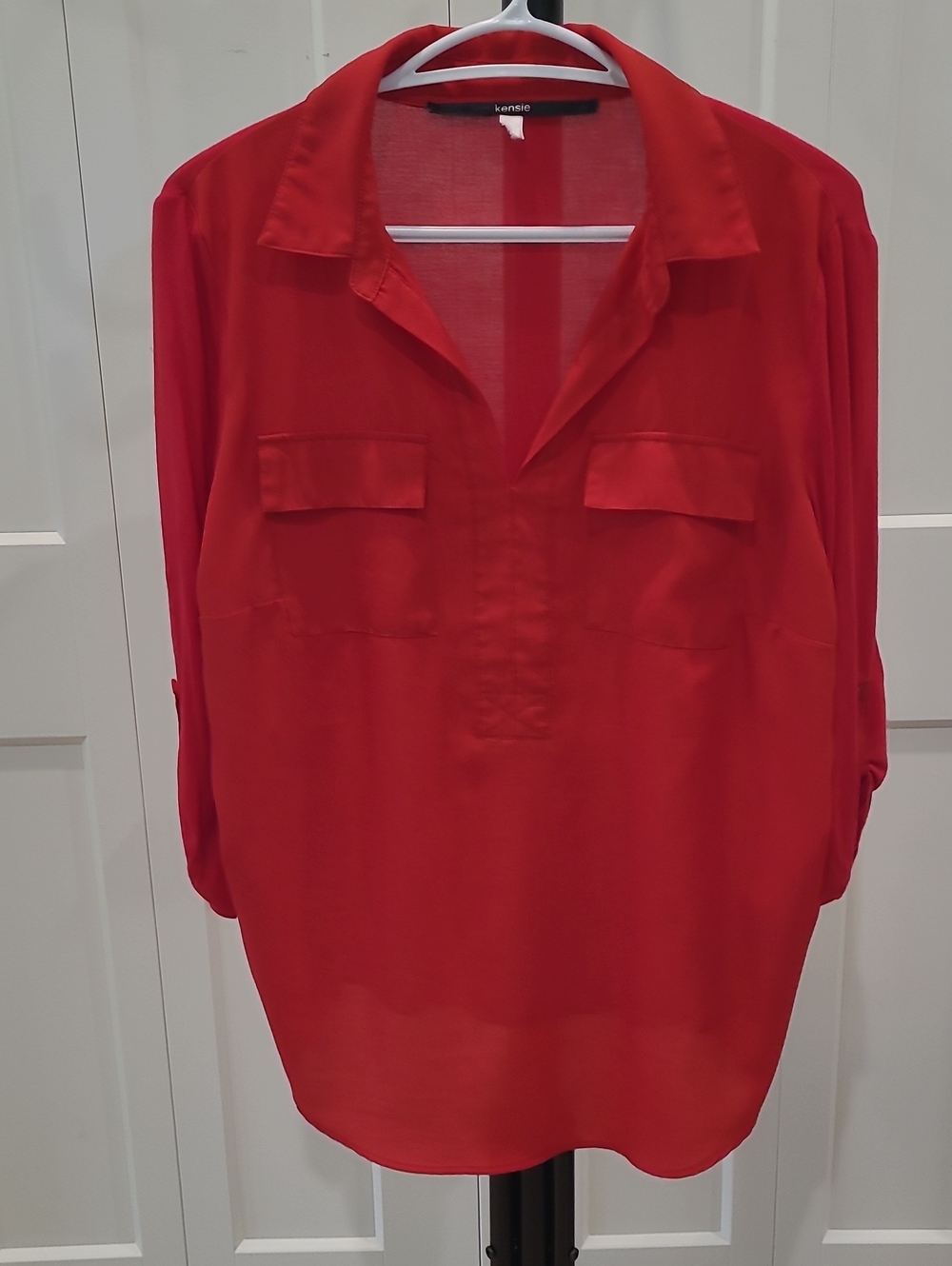 Kensie Red Button-Front Blouse